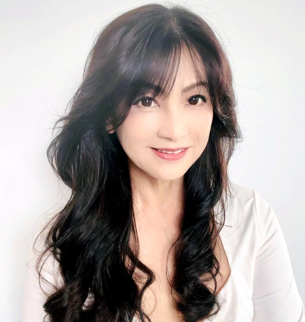 企画チーム/室井広子（ホワイトパーティ発案）